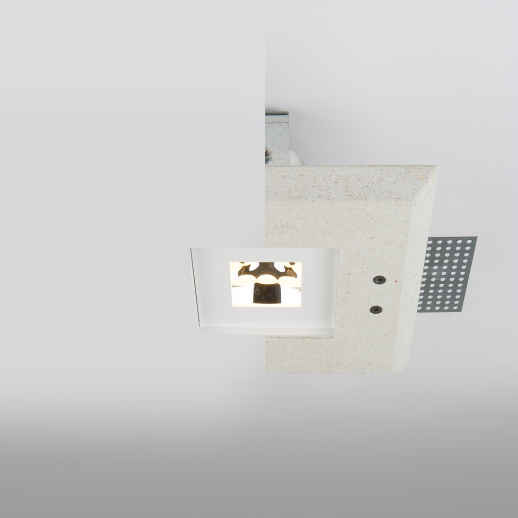 HOLY LIGHT SQUARE TRIMLESS 